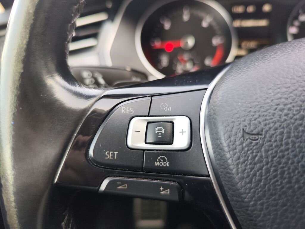 Volkswagen Passat Kombi 2,0 l 176 kw