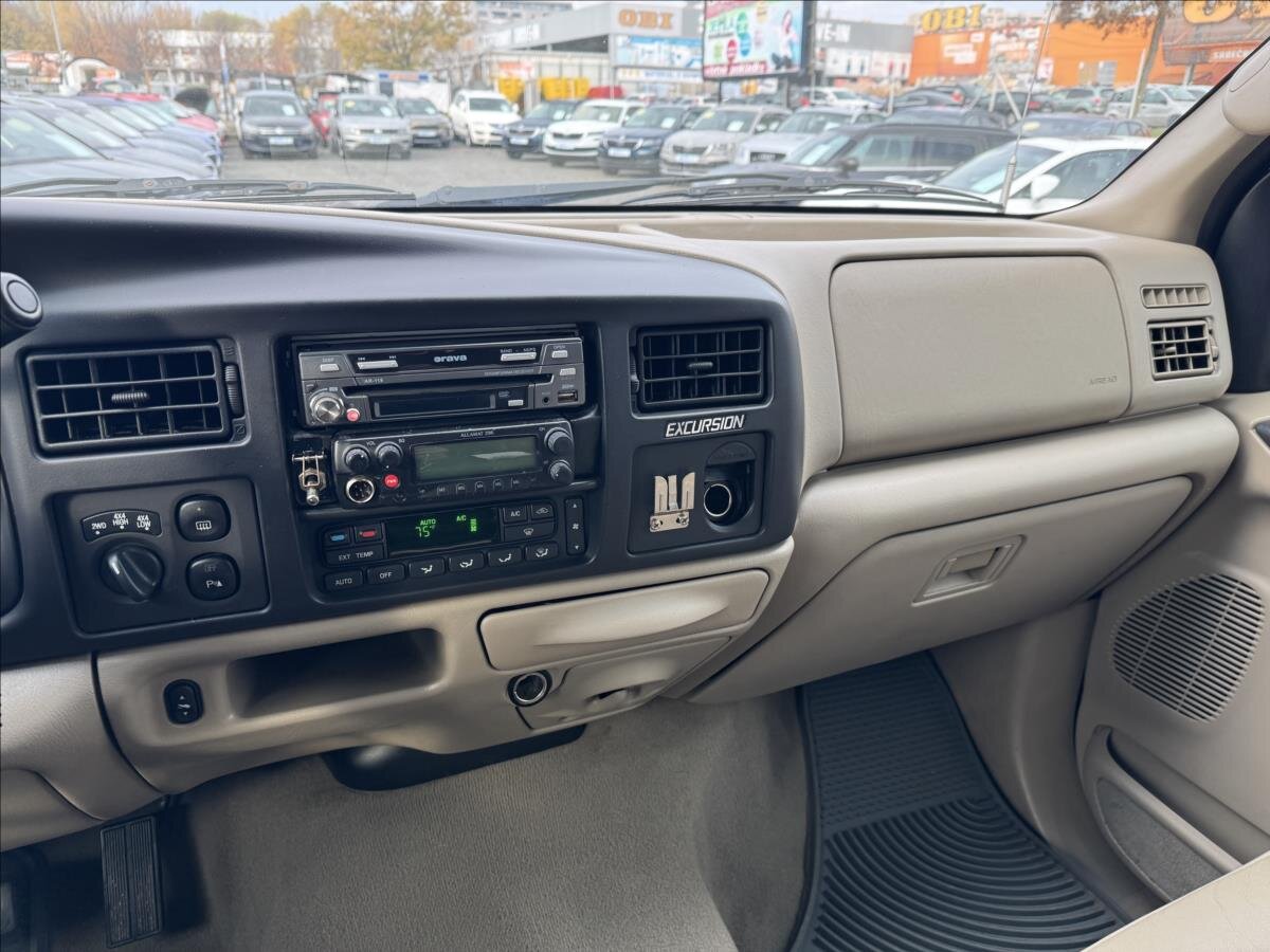 Ford Excursion