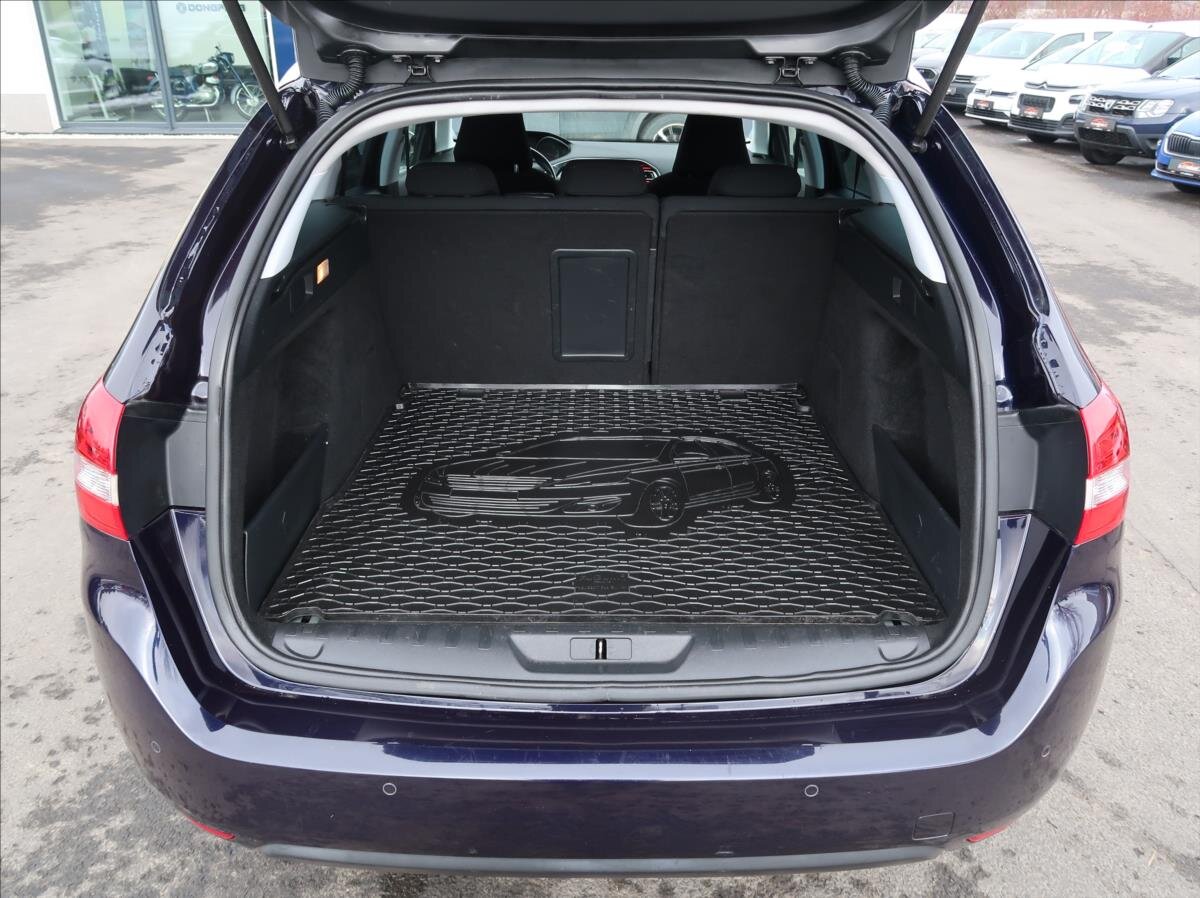 Peugeot 308 Kombi 2,0 l 110 kw