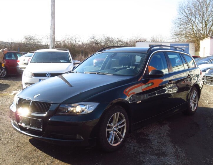 BMW Řada 3 Kombi 2,5 l 160 kw