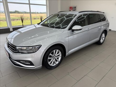 Volkswagen Passat Kombi 2,0 l 110 kw