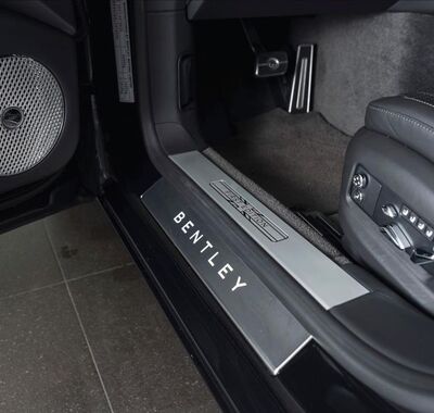 Bentley Flying Spur 19