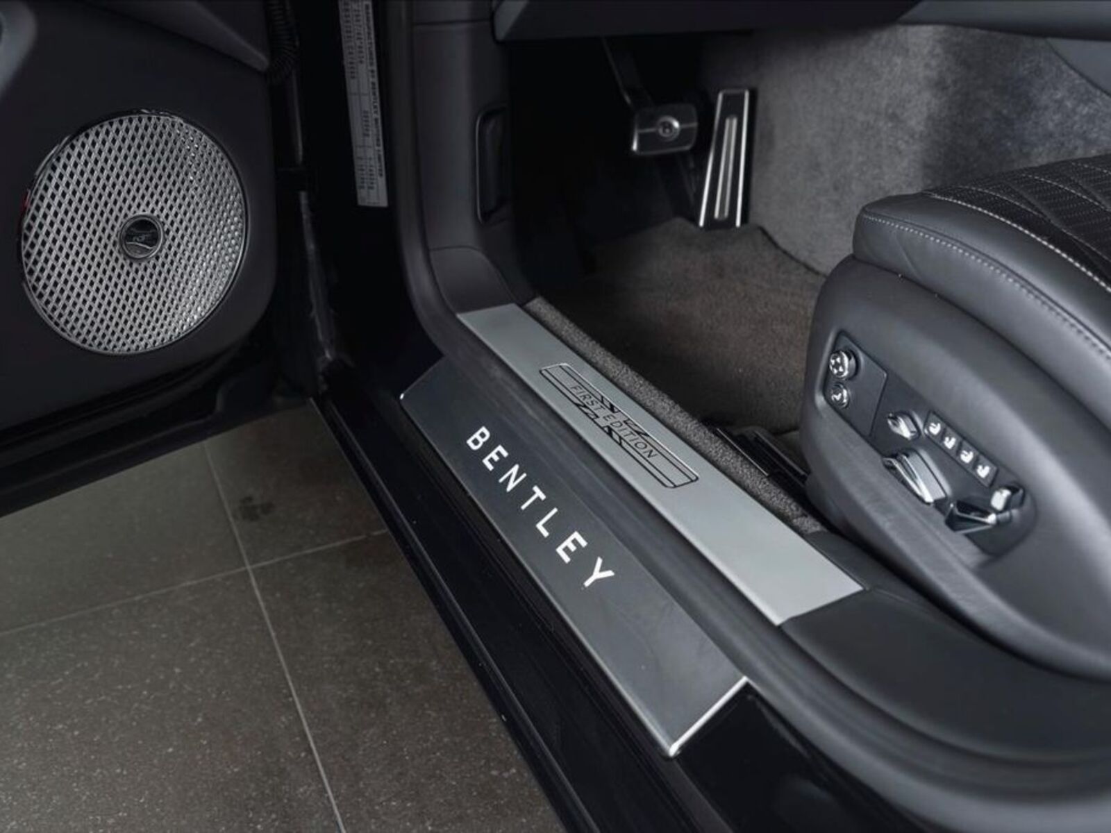 Bentley Flying Spur 19