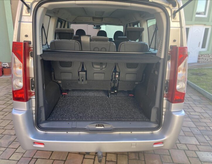 Fiat Scudo Kombi 2,0 l 94 kw