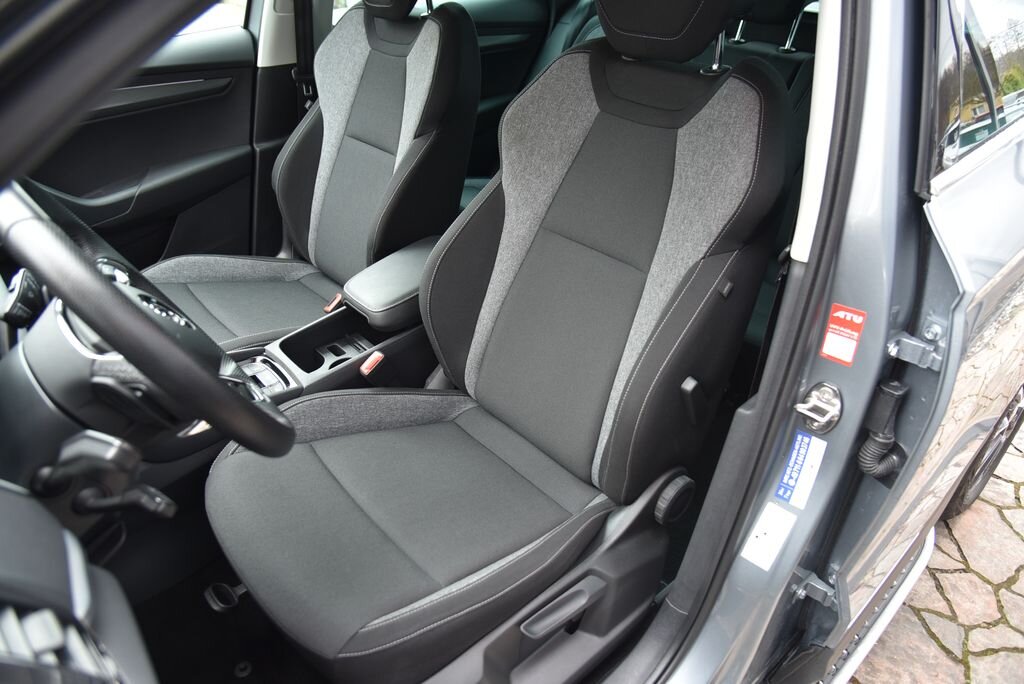 Škoda Karoq SUV / Terénní 1,5 l 110 kw