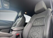 Nissan Qashqai SUV / Terénní 1,3 l 116 kw