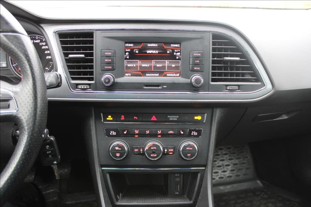 Seat Leon Kombi 1,4 l 92 kw