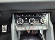 Škoda Karoq SUV / Terénní 1,5 l 110 kw