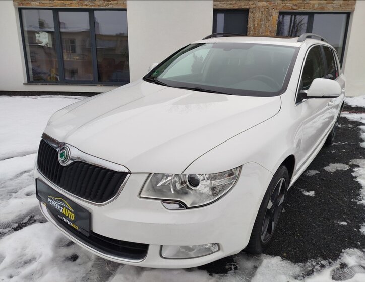 Škoda Superb Kombi 2,0 l 103 kw
