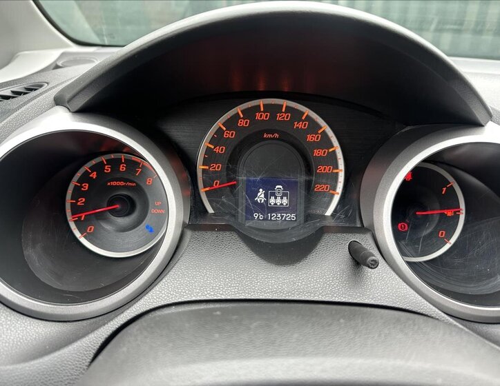 Honda Jazz Hatchback 1,2 l 66 kw