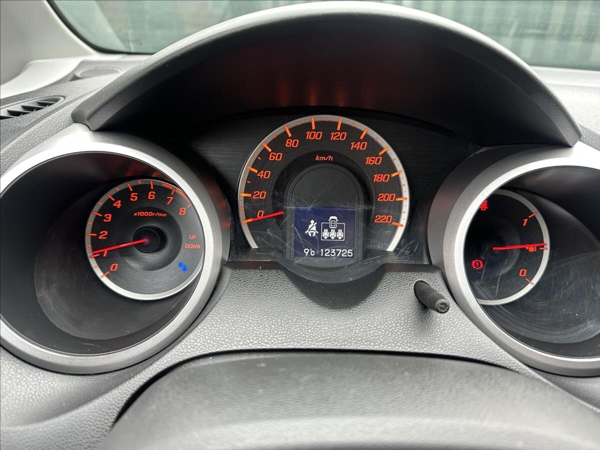 Honda Jazz Hatchback 1,2 l 66 kw