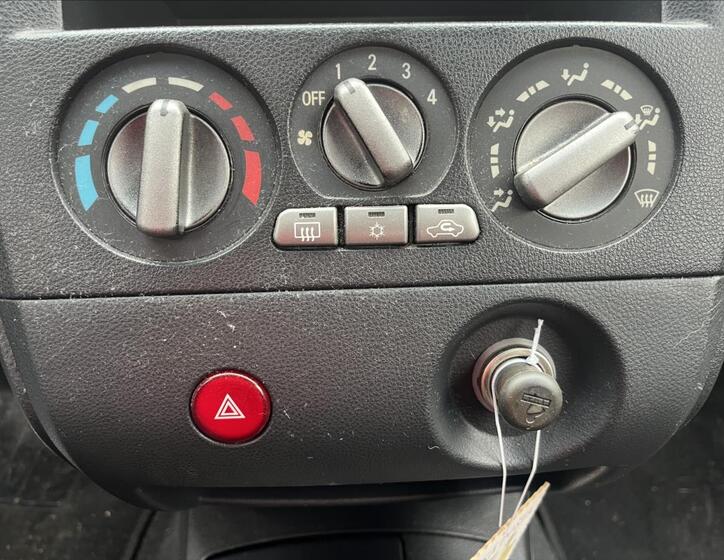 Mitsubishi Outlander 16