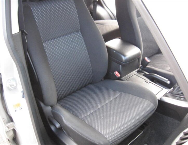 Suzuki Grand Vitara Kombi 2,0 l 103 kw