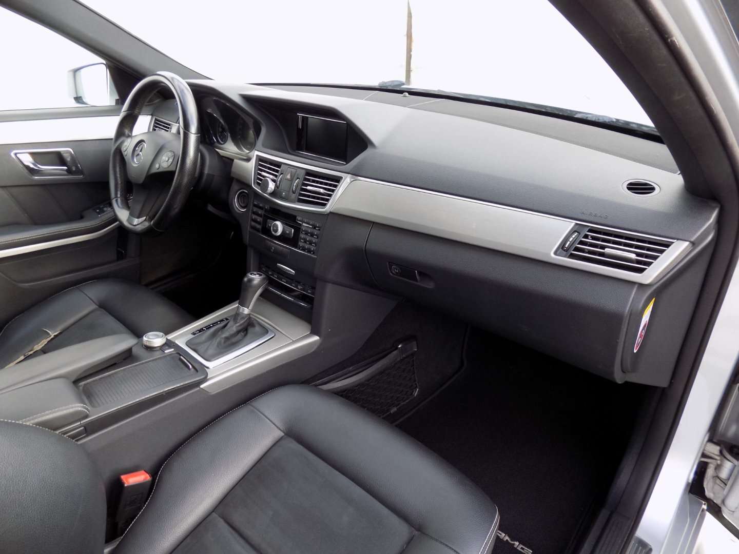 Mercedes-Benz Třídy E Sedan / Limuzína 2,1 l 125 kw