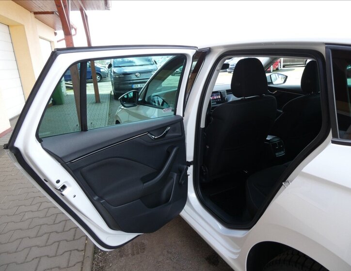 Škoda Scala Hatchback 999,0 81 kw