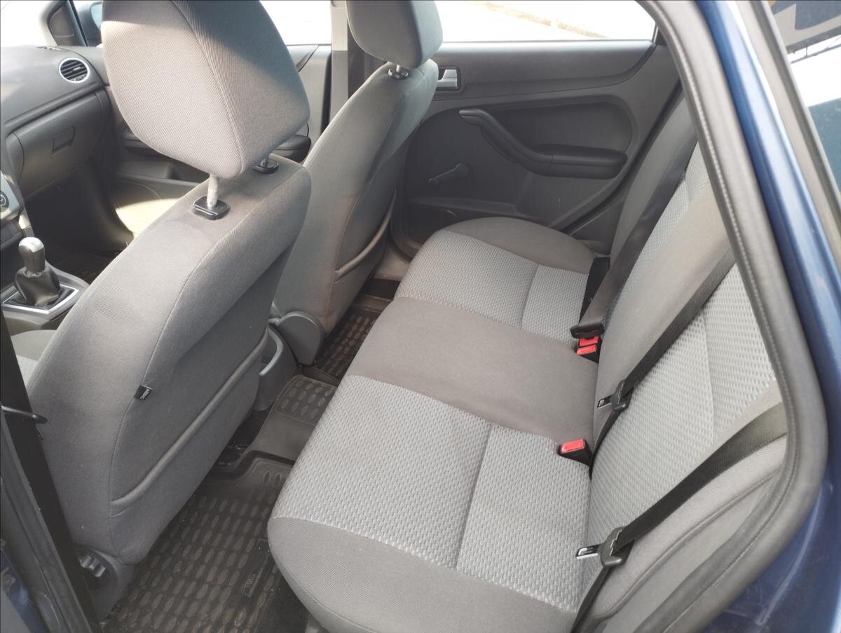 Ford Focus Kombi 1,6 l 74 kw