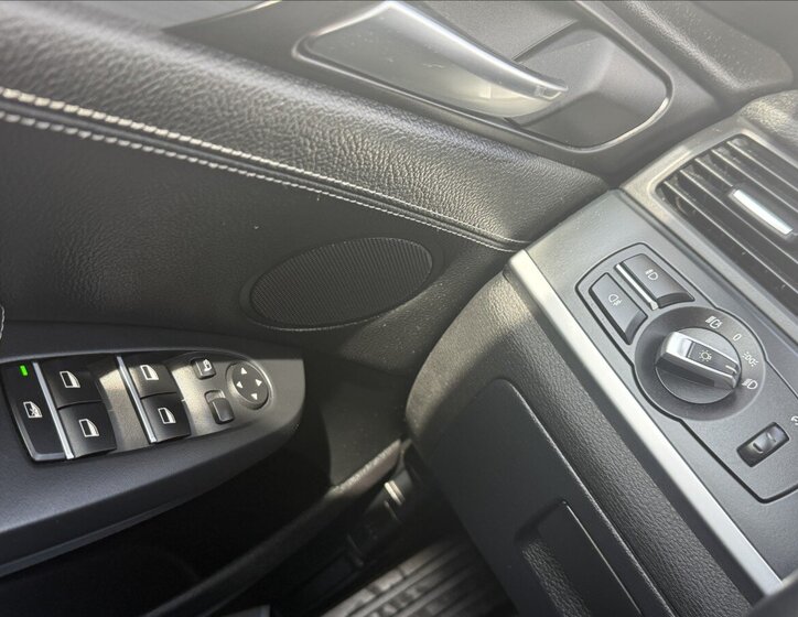 BMW X3 SUV / Terénní 3,0 l 225 kw