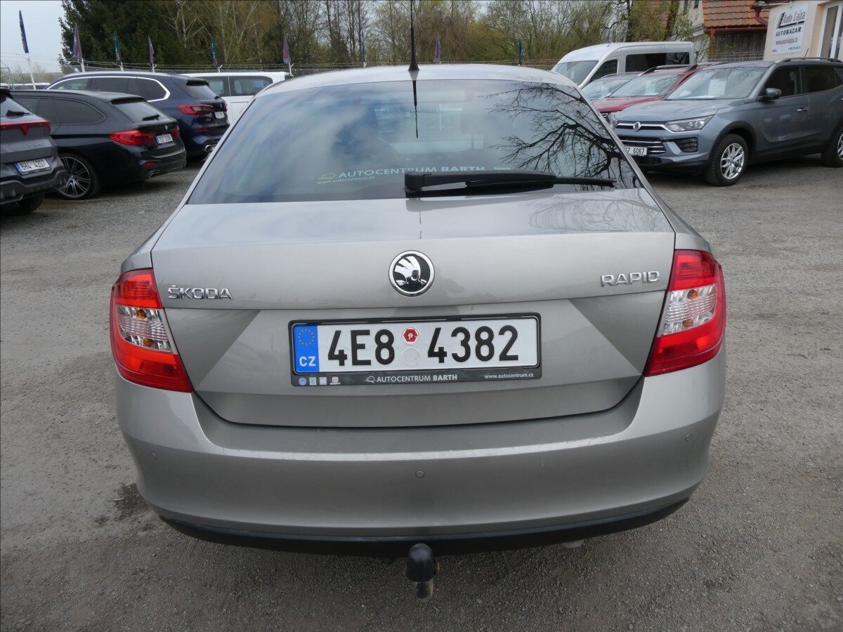 Škoda Rapid Sedan / Limuzína 1,2 l 77 kw