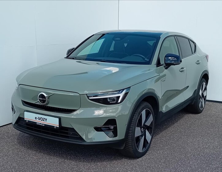 Volvo C40 Hatchback 0,0 300 kw