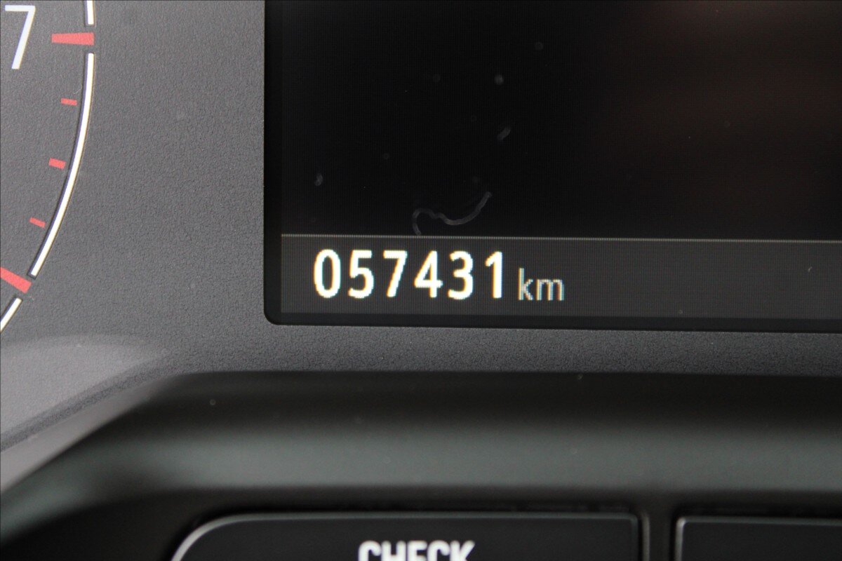 Opel Crossland X SUV 1,2 l 81 kw