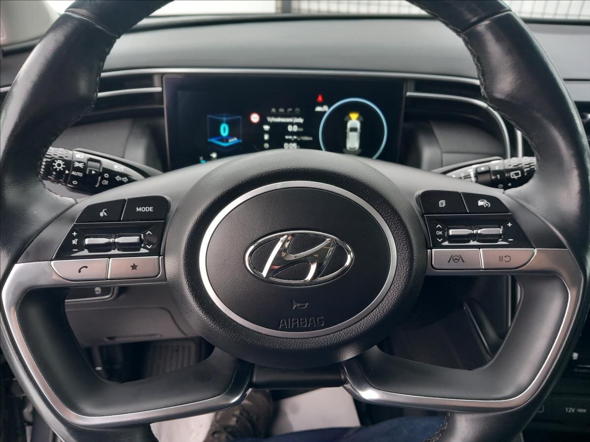 Hyundai Tucson SUV 1,6 l 110 kw