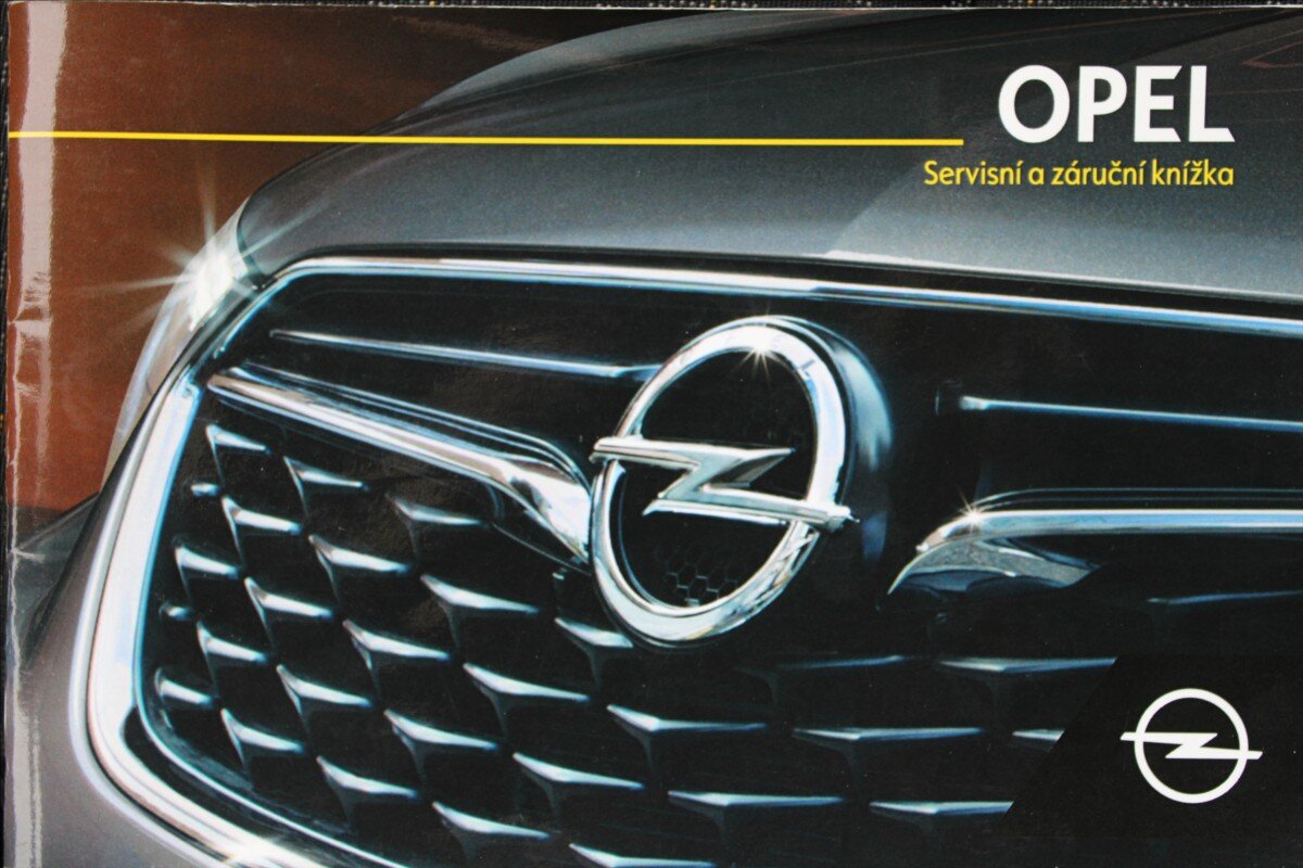 Opel Crossland X SUV / Terénní 1,2 l 81 kw