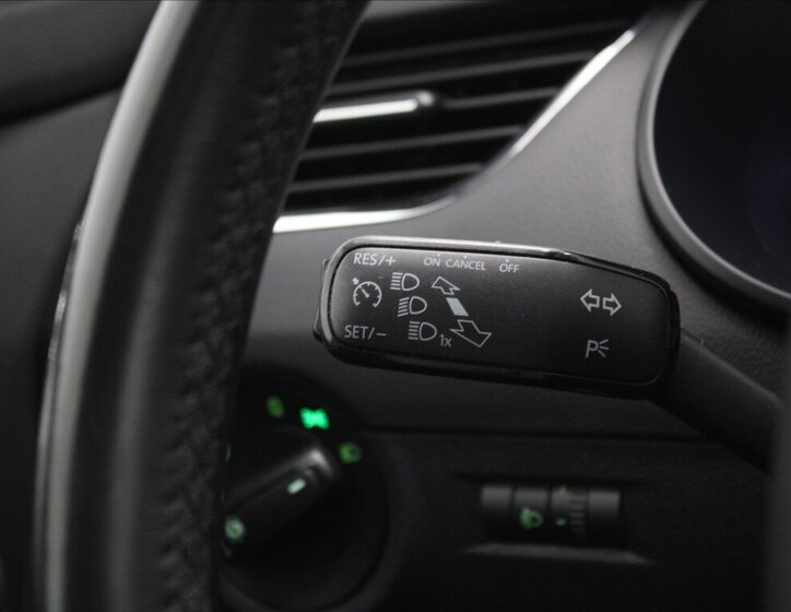 Škoda Octavia Liftback 1,6 l 81 kw