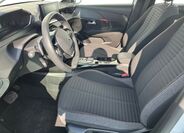 Peugeot 208 6