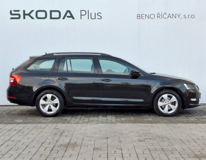 Škoda Octavia Kombi 2,0 l 110 kw