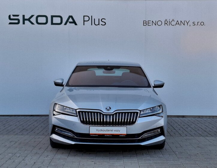 Škoda Superb Sedan 2,0 l 206 kw