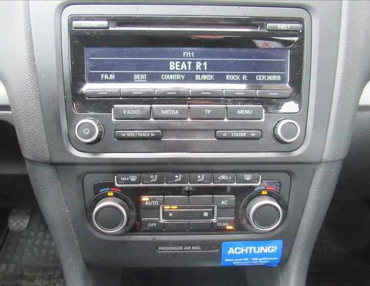 Volkswagen Golf Hatchback 1,2 l 77 kw