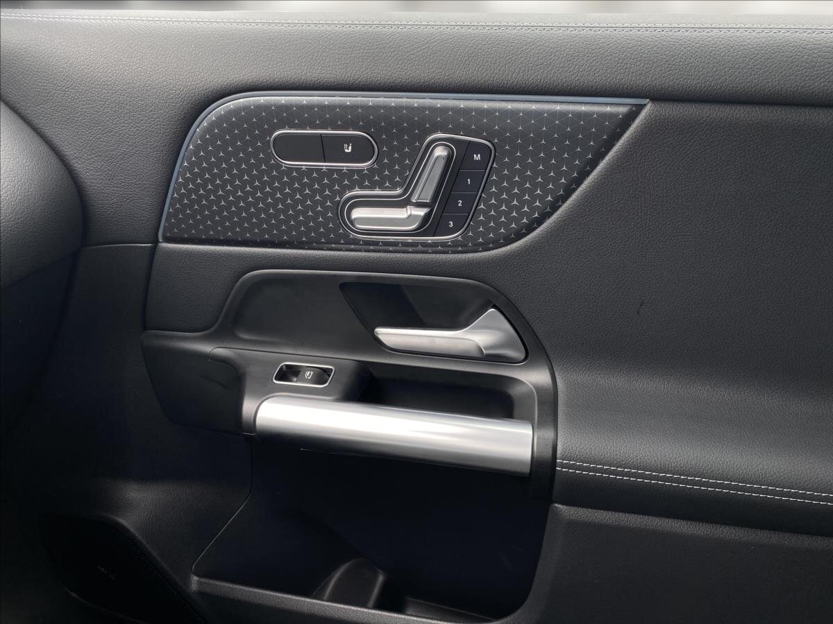 Mercedes-Benz EQA SUV / Terénní 0,0 140 kw