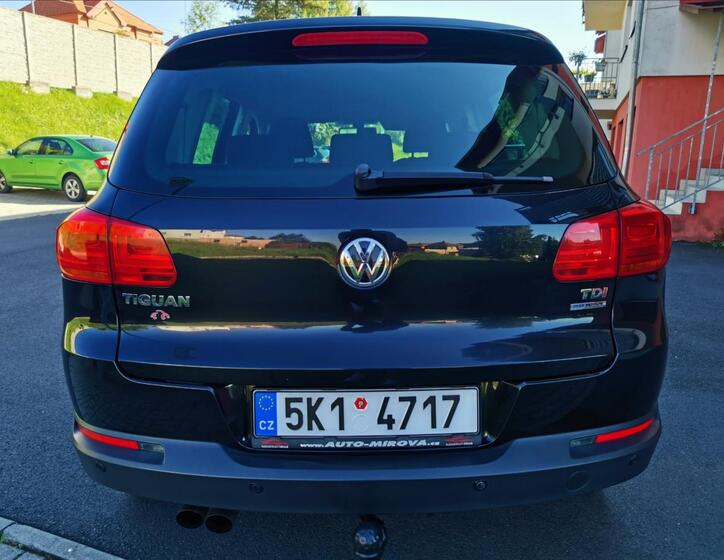 Volkswagen Tiguan 7
