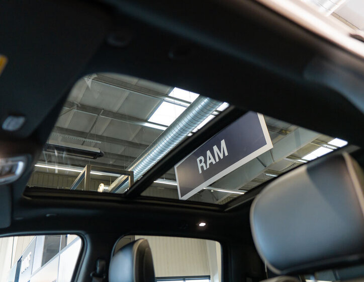 Dodge RAM Pick-up 5,7 l 291 kw