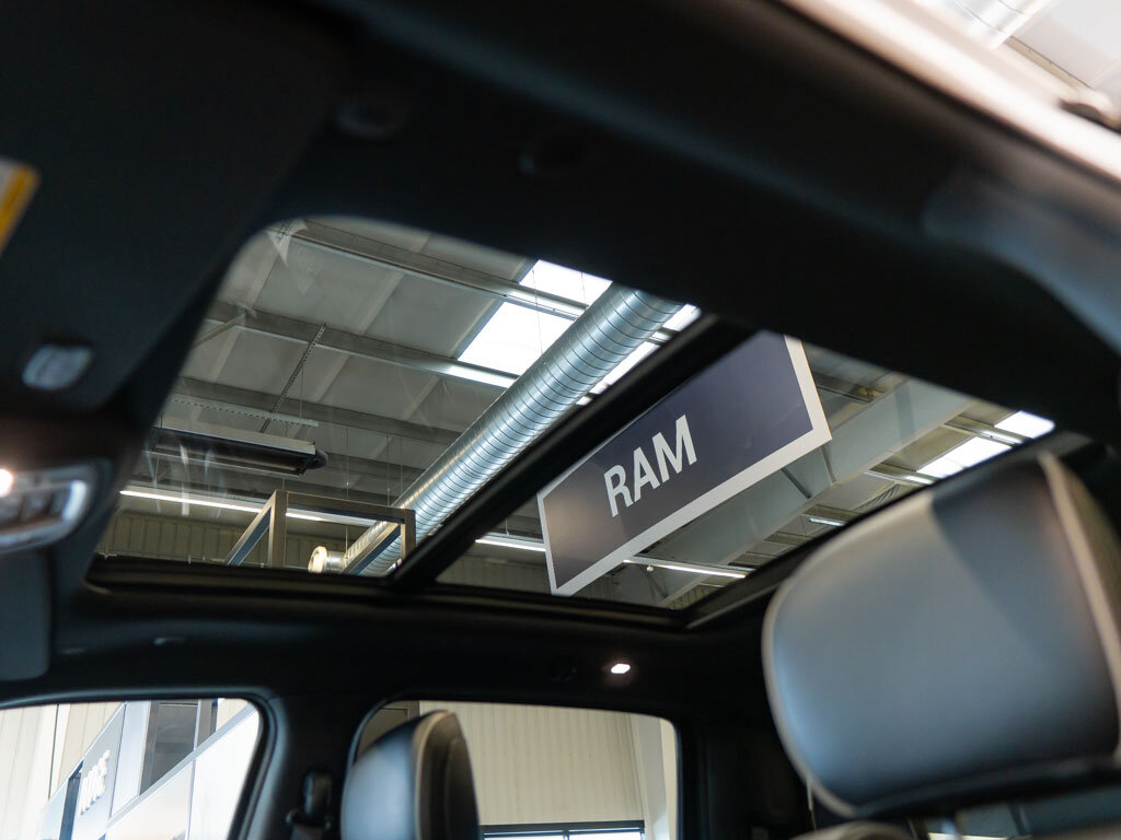 Dodge RAM Pick-up 5,7 l 291 kw
