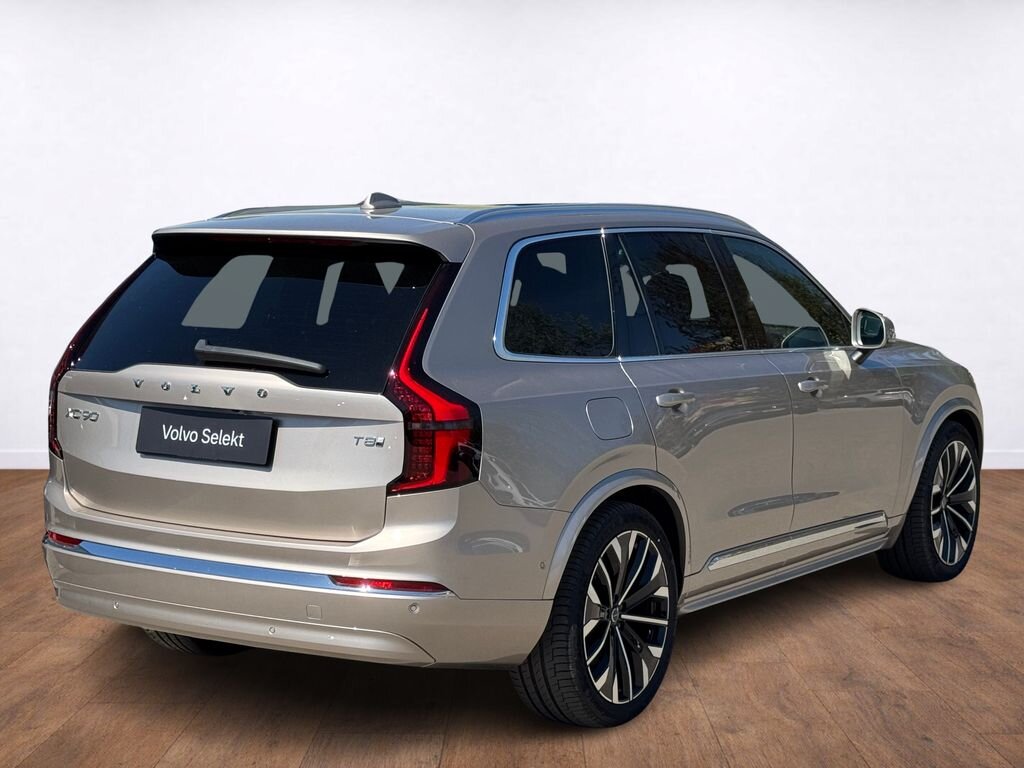 Volvo XC90 SUV / Terénní 2,0 l 335 kw