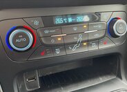 Ford Focus Kombi 999,0 92 kw