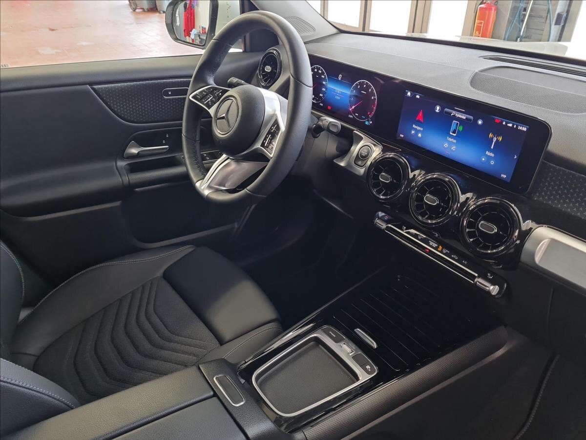 Mercedes-Benz GLB SUV 2,0 l 140 kw