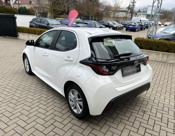 Toyota Yaris Hatchback 1,5 l 68 kw
