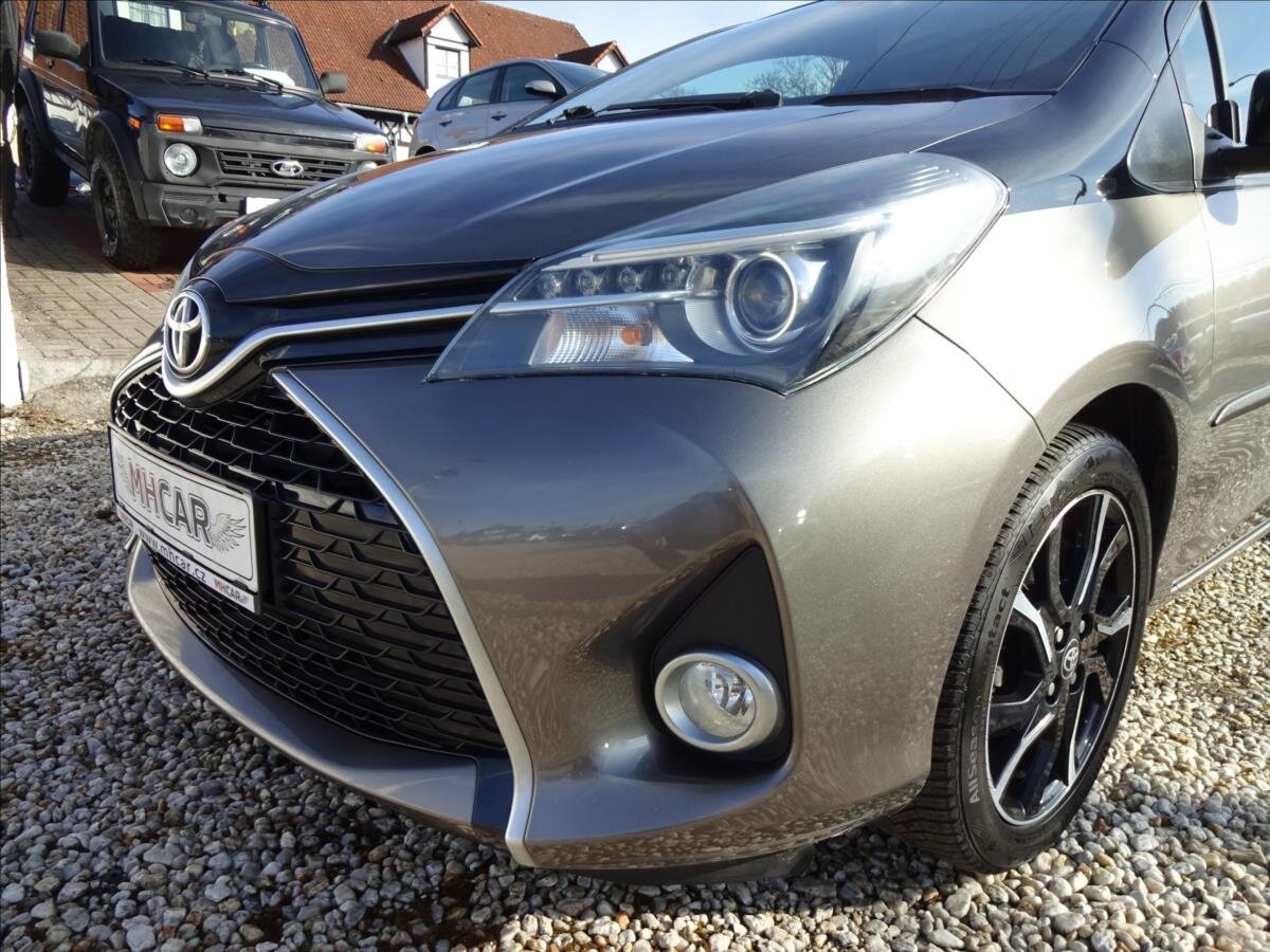 Toyota Yaris Kombi 1,3 l 73 kw