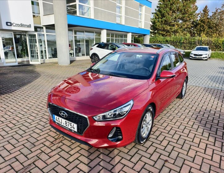 Hyundai i30 Kombi 998,0 88 kw
