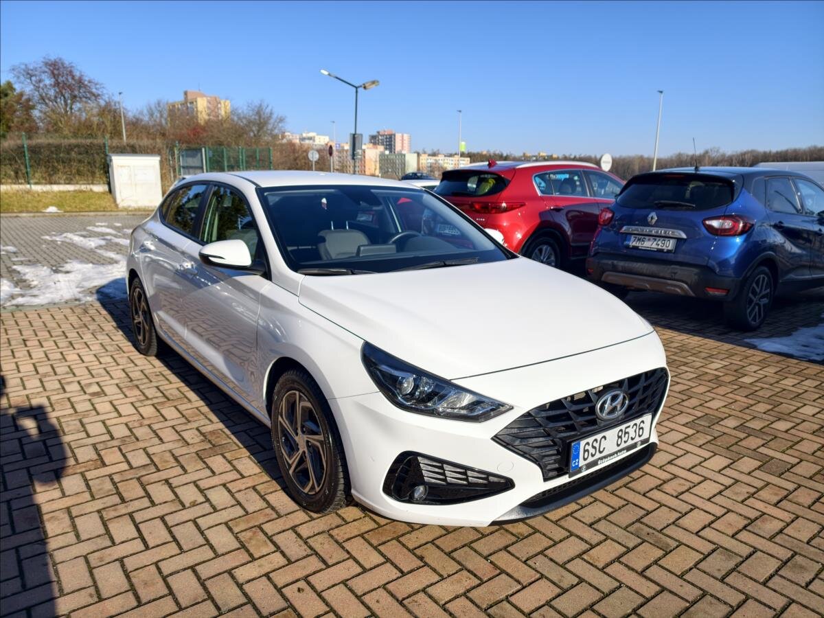 Hyundai i30 Liftback 998,0 88 kw