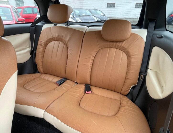 Lancia Y Hatchback 1,2 l 59 kw