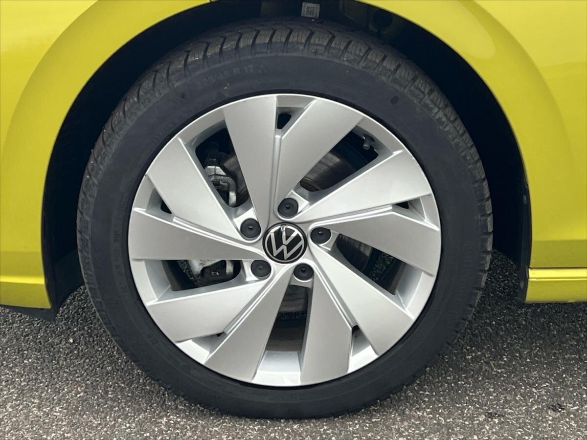 Volkswagen Golf Hatchback 1,5 l 96 kw