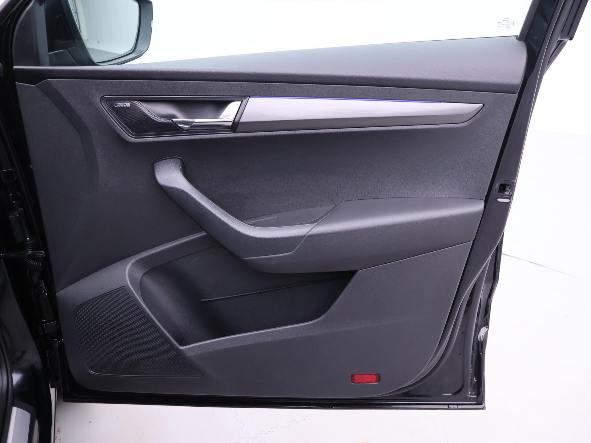 Škoda Karoq SUV / Terénní 1,6 l 85 kw