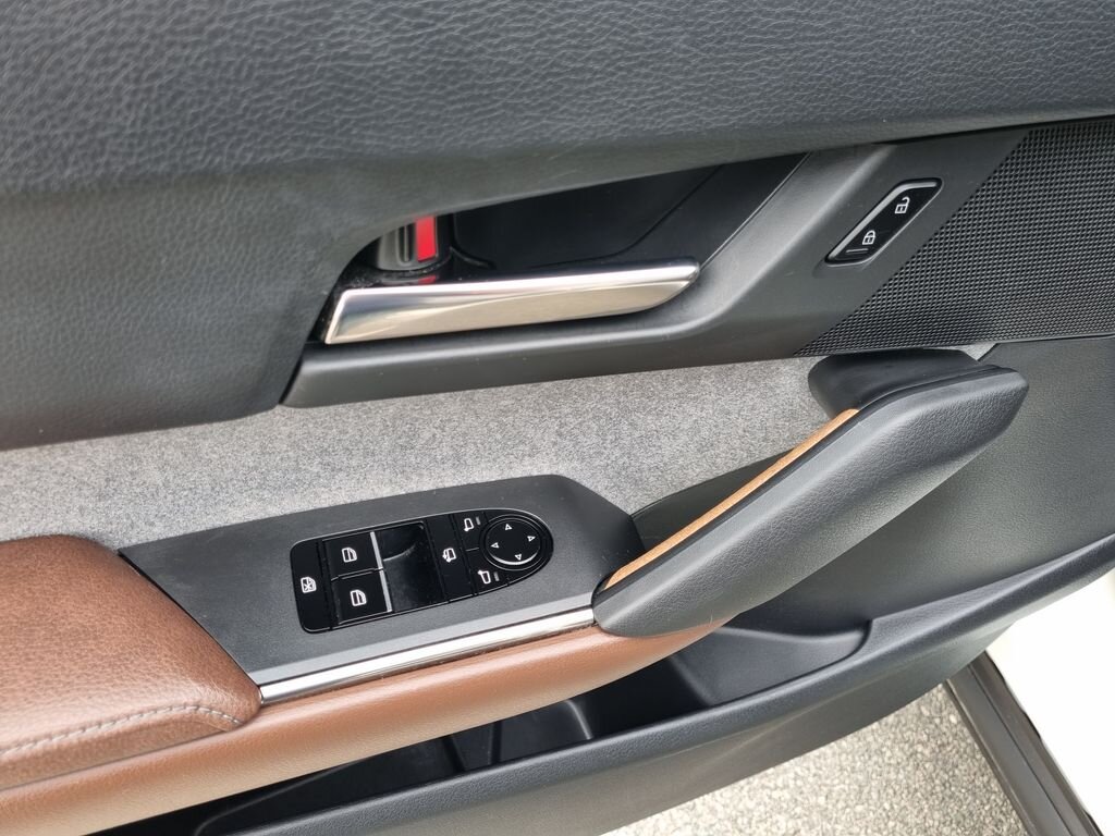 Mazda MX-30 SUV / Terénní 0,0 107 kw