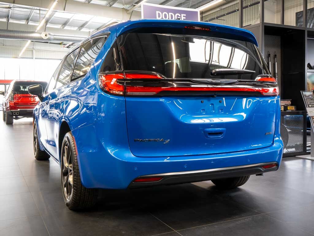 Chrysler Pacifica MPV 3,6 l 221 kw