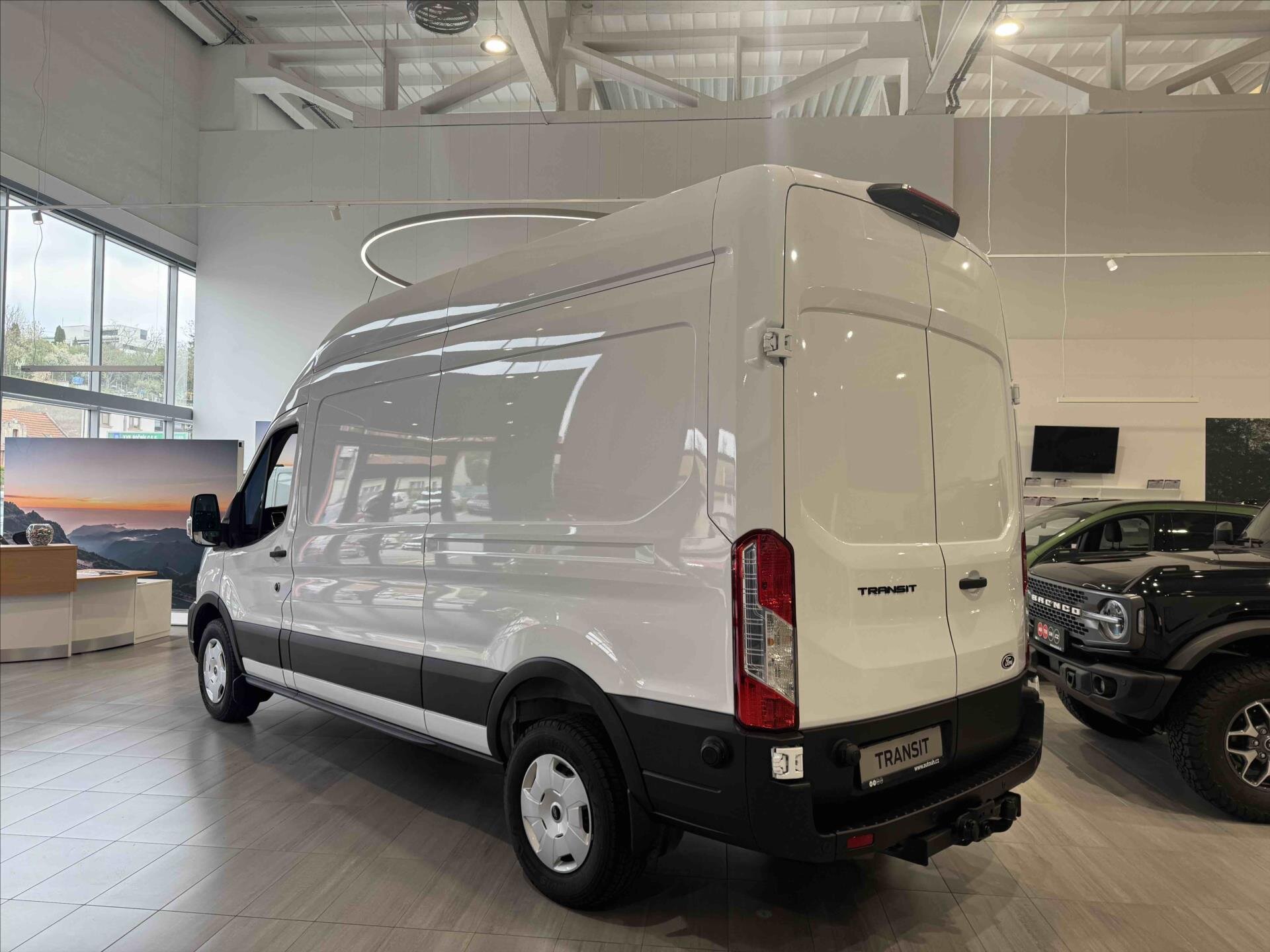 Ford Transit VAN / Minibus 2,0 l 121 kw