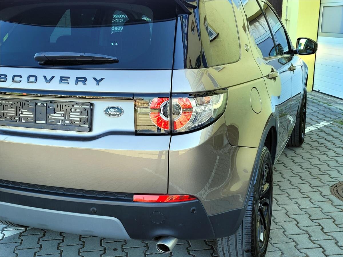Land Rover Discovery Sport SUV / Terénní 2,0 l 110 kw