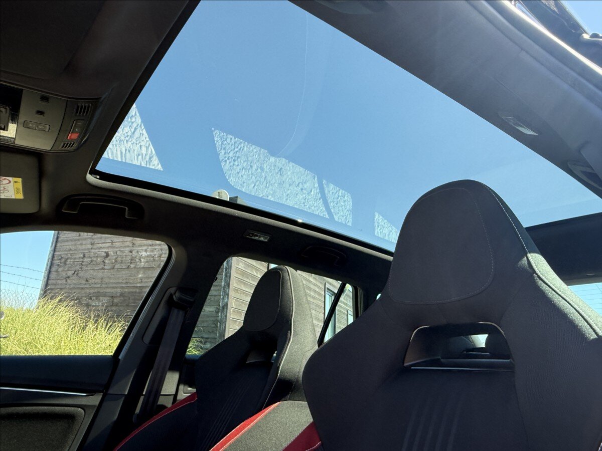 Škoda Kamiq SUV / Terénní 1,5 l 110 kw